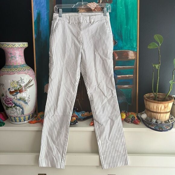 H&M White and Black Striped Dress Pants 6 - Picture 1 of 15